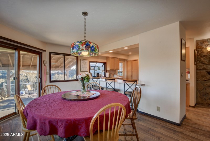 Dining Area 2
