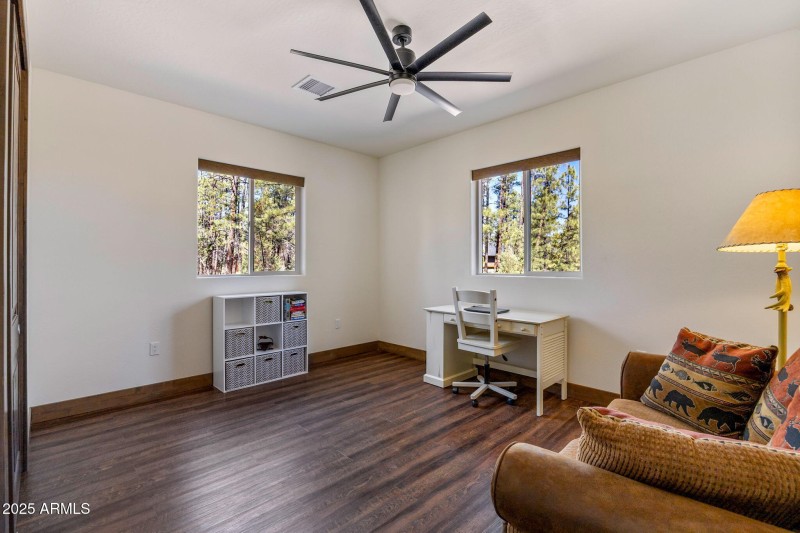 2380NarrowLeafLn-ShowLow-AZ-23