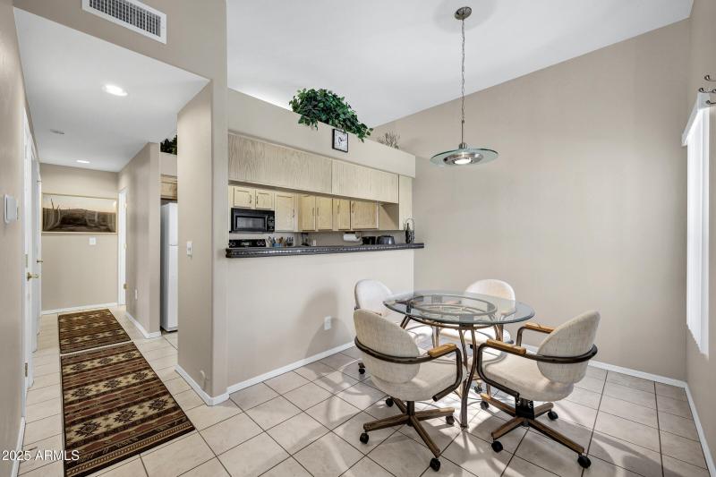 Dining/Kitchen