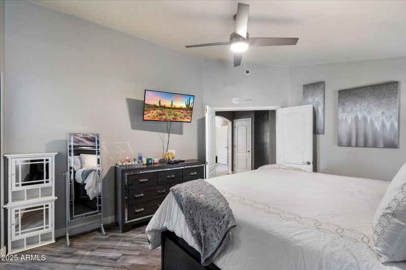 Bedroom 1A
