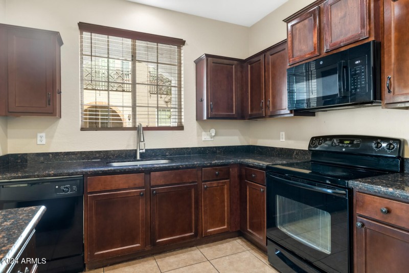 4716 E Red Oak Lane Gilbert - 251