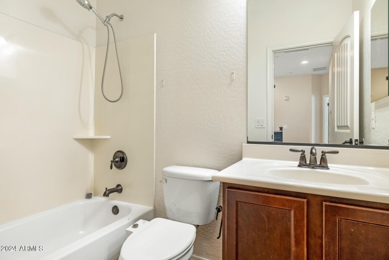 4716 E Red Oak Lane Gilbert - 321