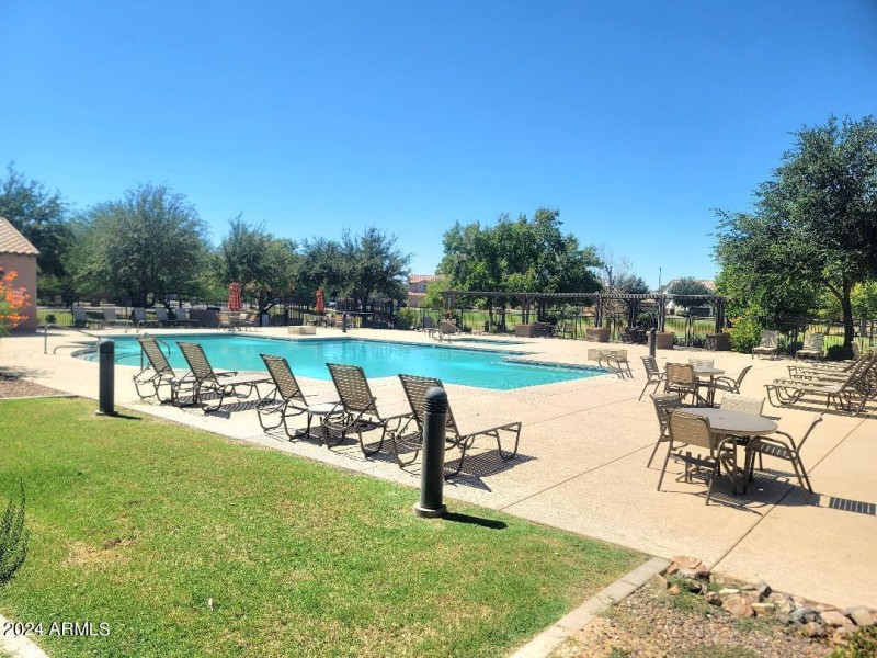 Pool 1