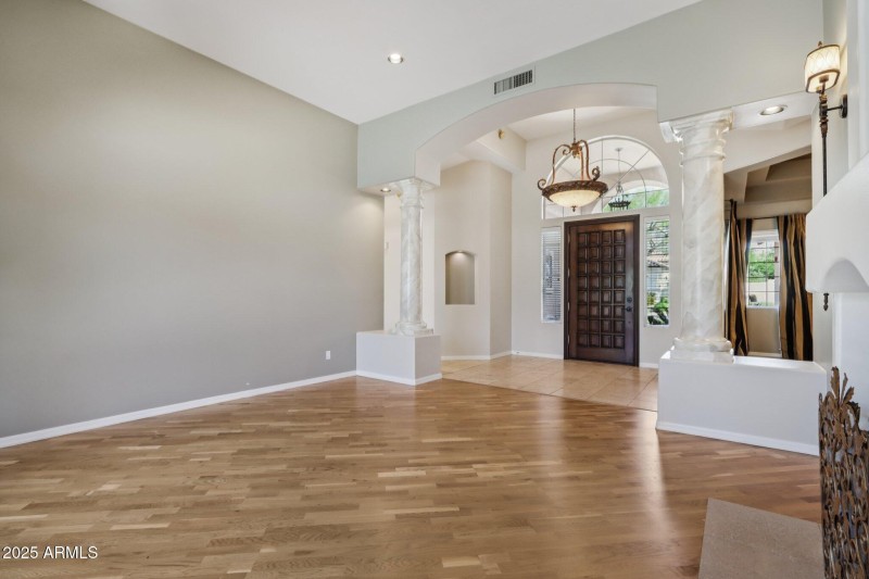 Formail Living Room