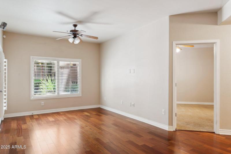 11-web-or-mls-5350-e-deer-valley-dr-1214