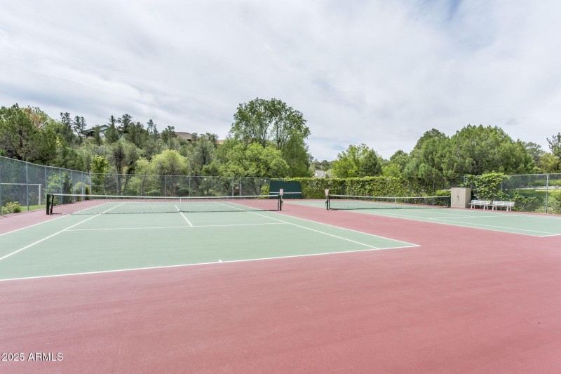 74-CommunityTennisCourt