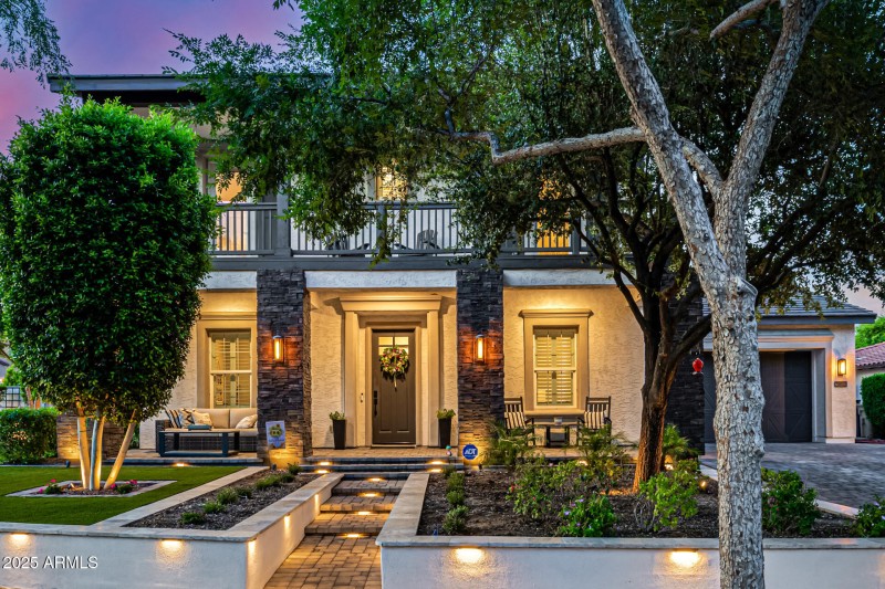 EXTERIOR LIGHTING