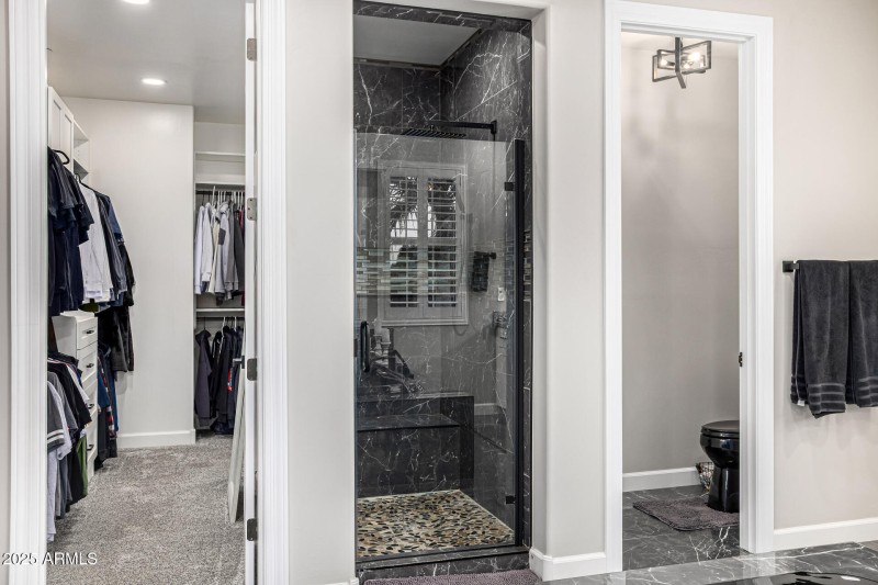WALK IN SHOWER
