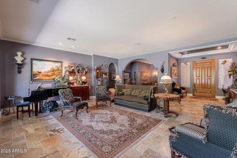 40-web-or-mls-Kenwood-40