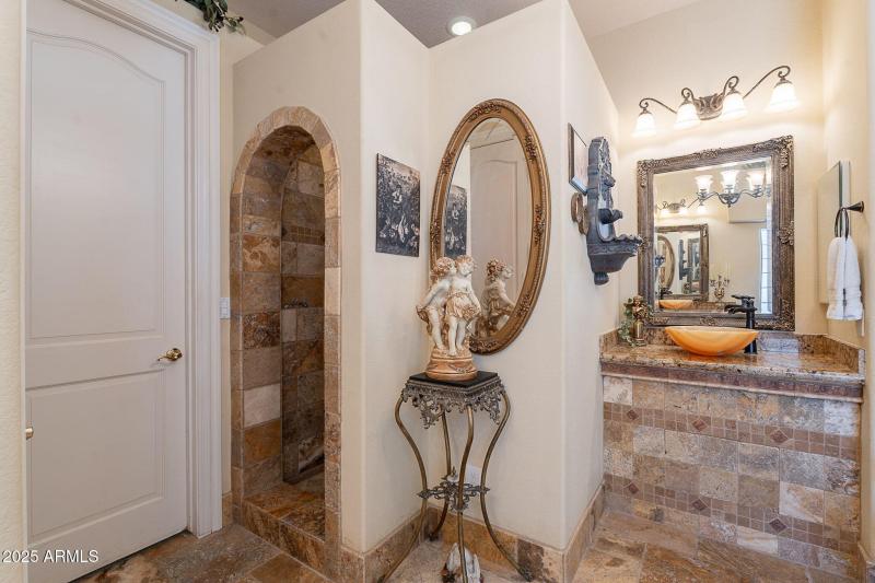 53-web-or-mls-Kenwood-53