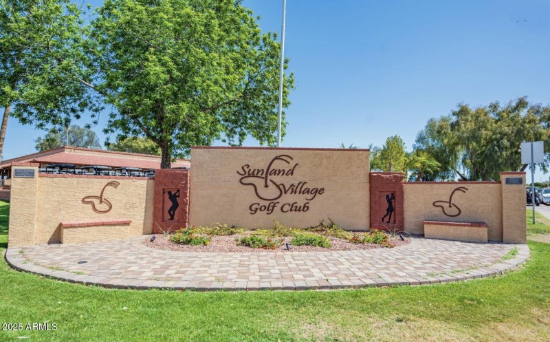 Sunland Village