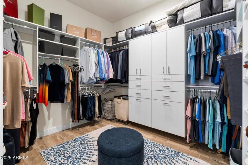 MA Primary Walk-In Closet
