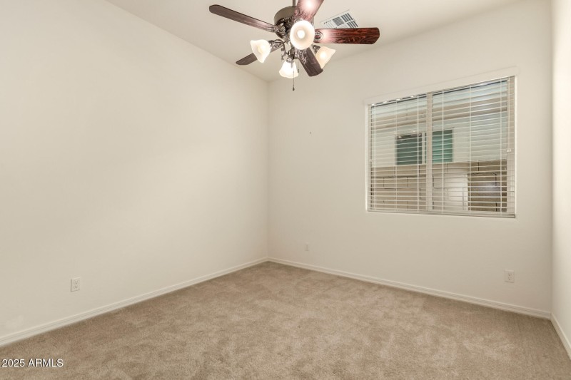25 - Parkside 9452