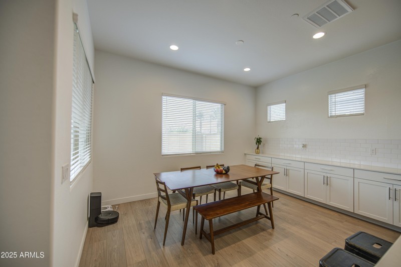 Dining Area 1