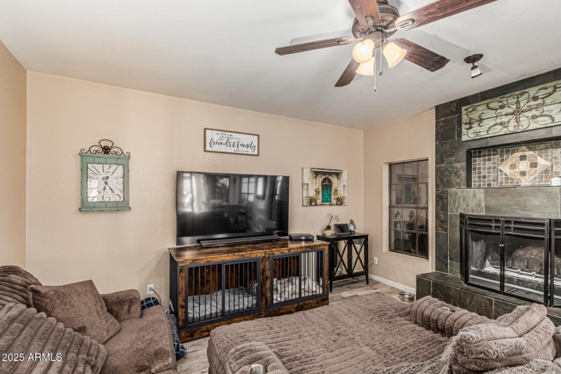 19 Saddleback
