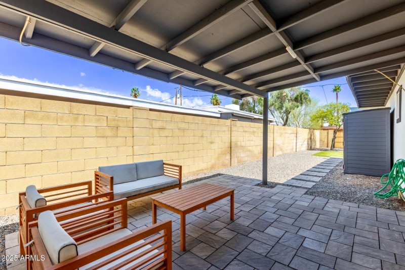 34 Altadena