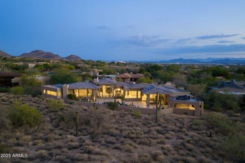 71-web-or-mls-10040-e-happy-valley-rd
