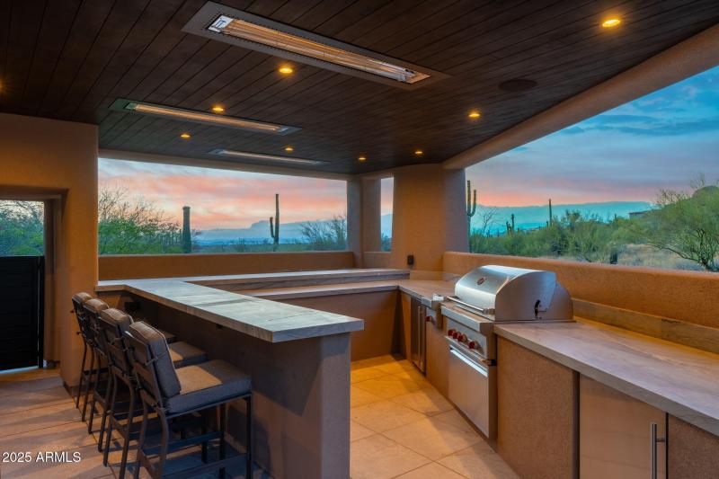68-web-or-mls-10040-e-happy-valley-rd