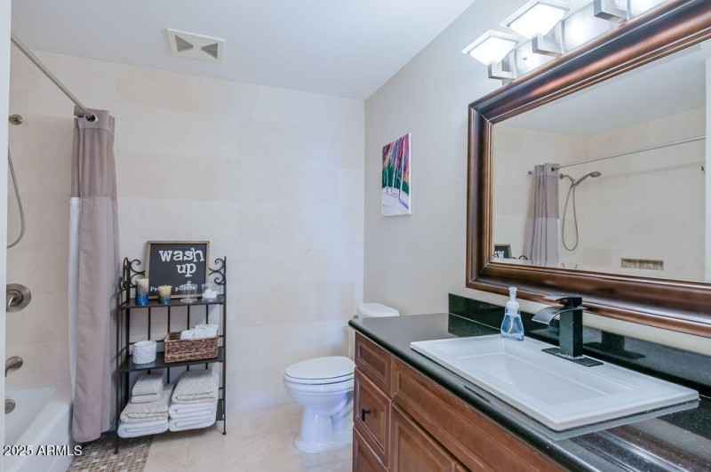 GuestBath-Shower
