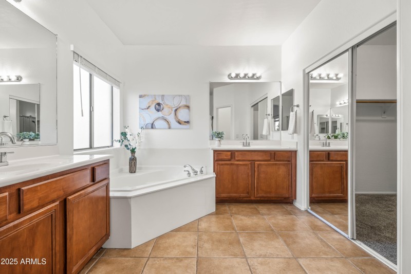 4e primary bathroom