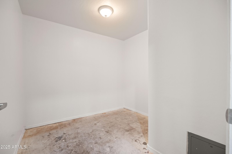 6k basement closet