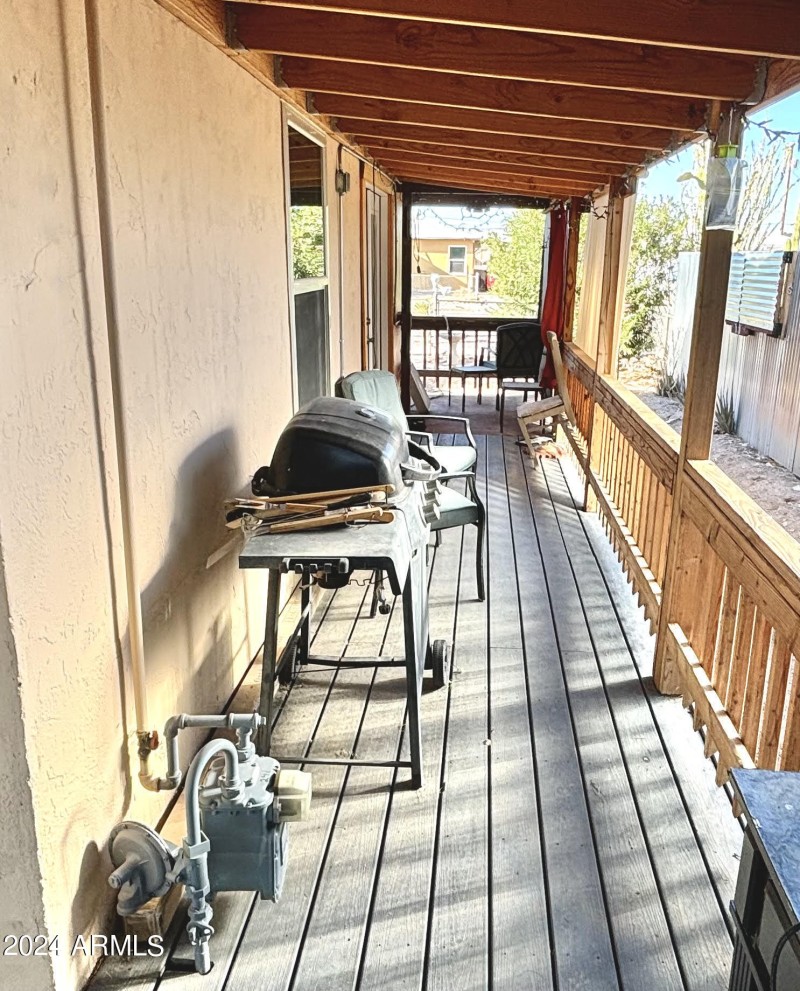 241 W 3rd Side Covered Patio
