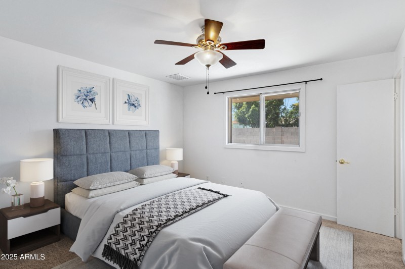 1215 E Geneva Dr-21_VS