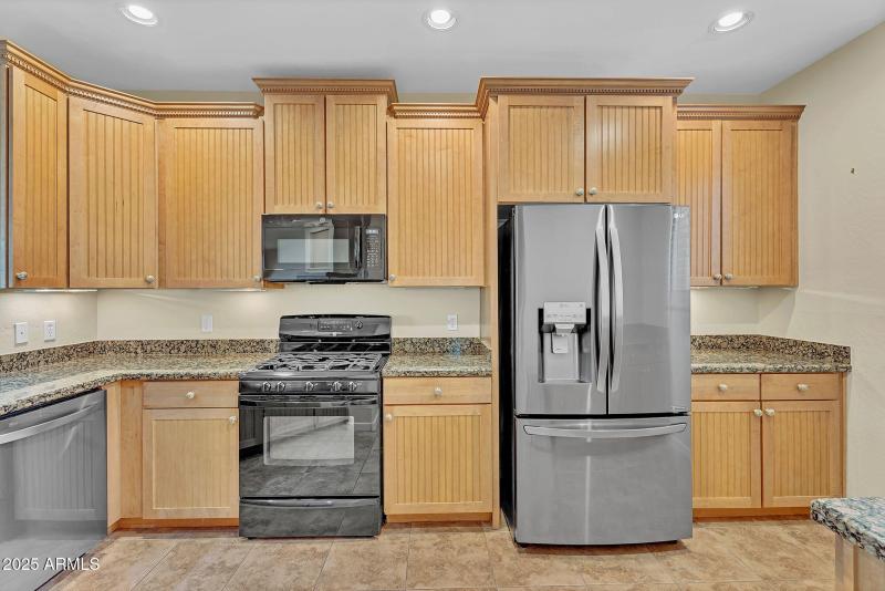 15-web-or-mls-13459 E Via Linda unit 202