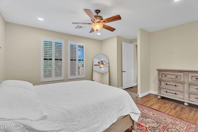 25-web-or-mls-13459 E Via Linda unit 202