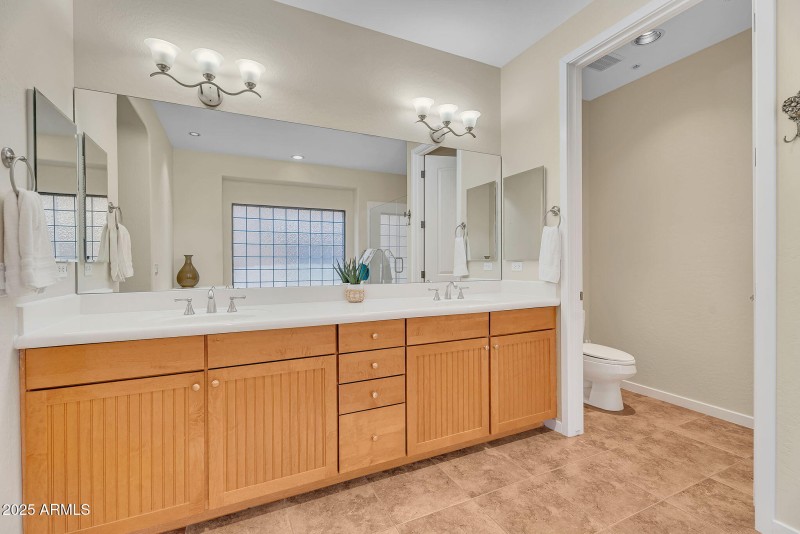27-web-or-mls-13459 E Via Linda unit 202