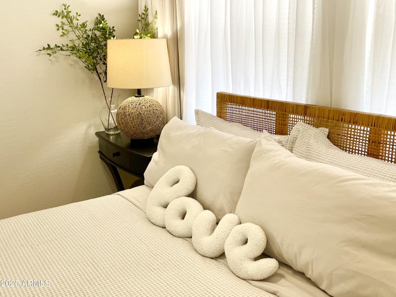 Master bedrom