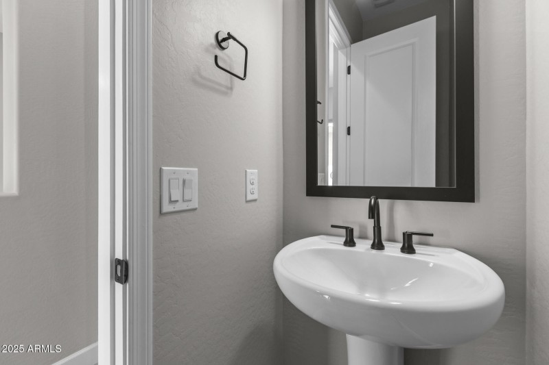 Homesite3108-005