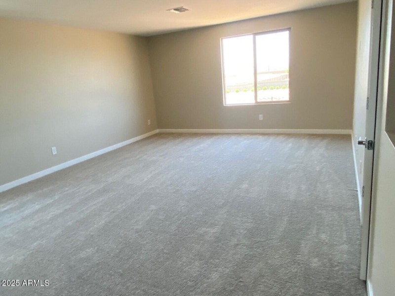 WP19 Lot 5 - Loft