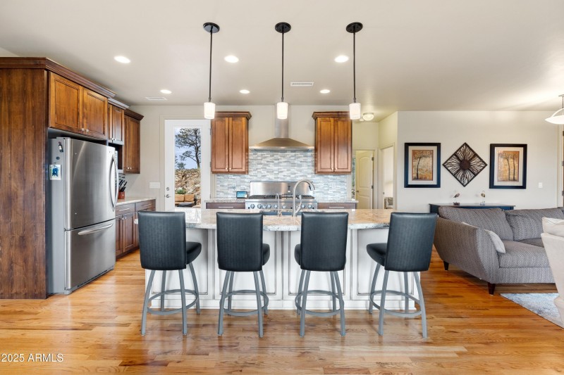 010_Kitchen