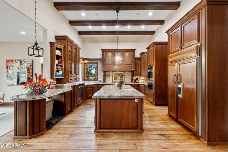 28-Kitchen (1)