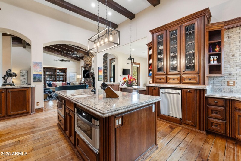 33-Kitchen (6)