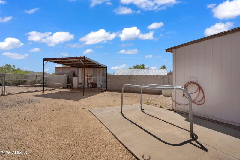 51-web-or-mls-1307 E Galvin-48