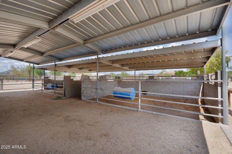 56-web-or-mls-1307 E Galvin-47