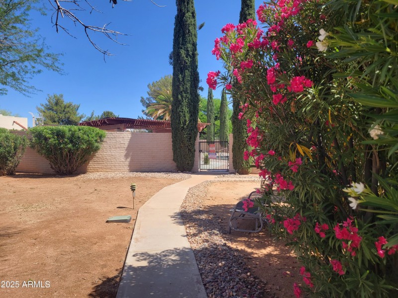 4357 Plaza Oro Loma