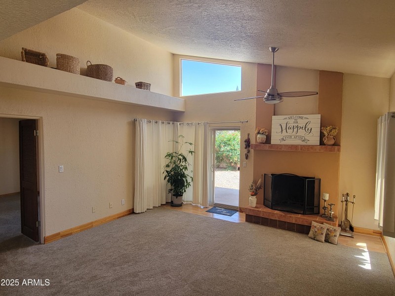 4357 Plaza Oro Loma