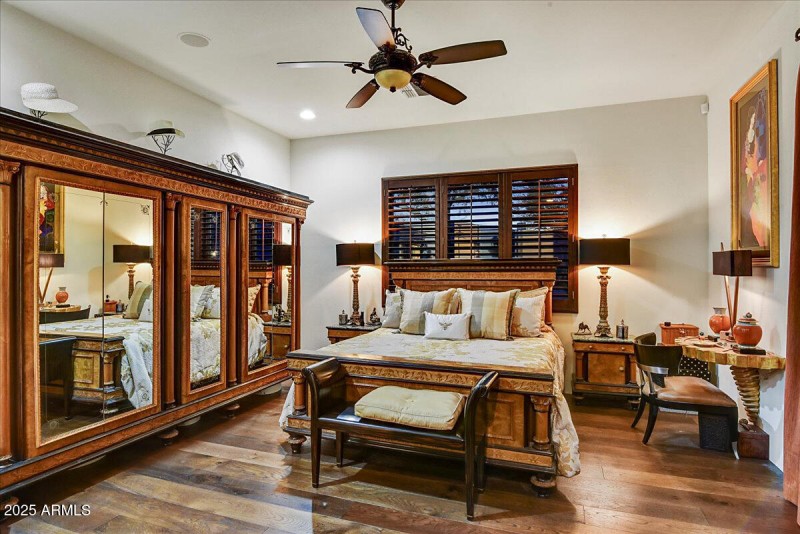 Master Bedroom-2