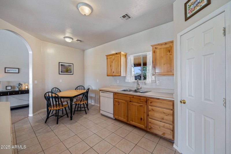 2740WalnutDr-Taylor-AZ-11