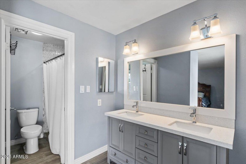 22-Primary bathroom