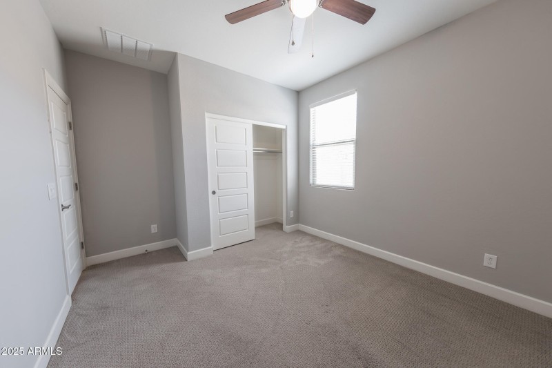 Bedroom 2.3