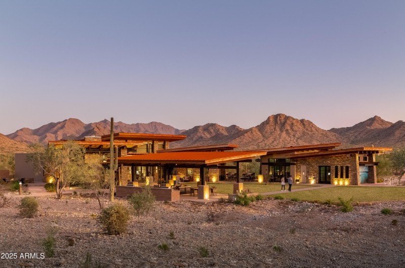 Casa Lucero Welcome Center