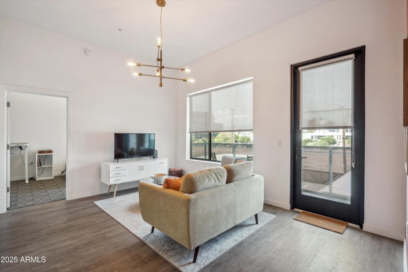 11-Living Room