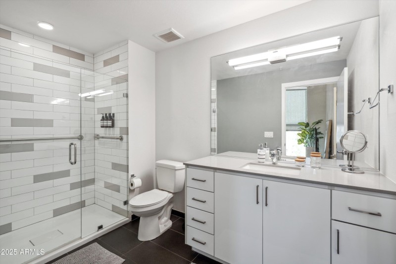 15-Primary Bathroom