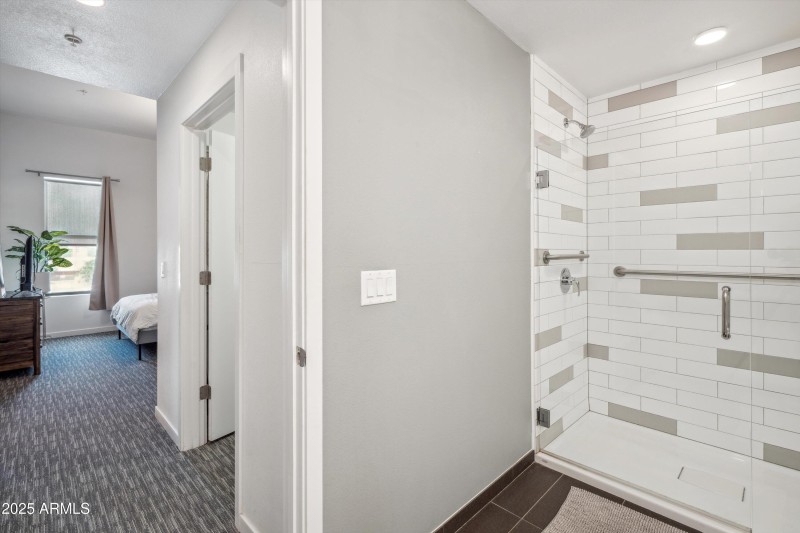 16-Primary Shower