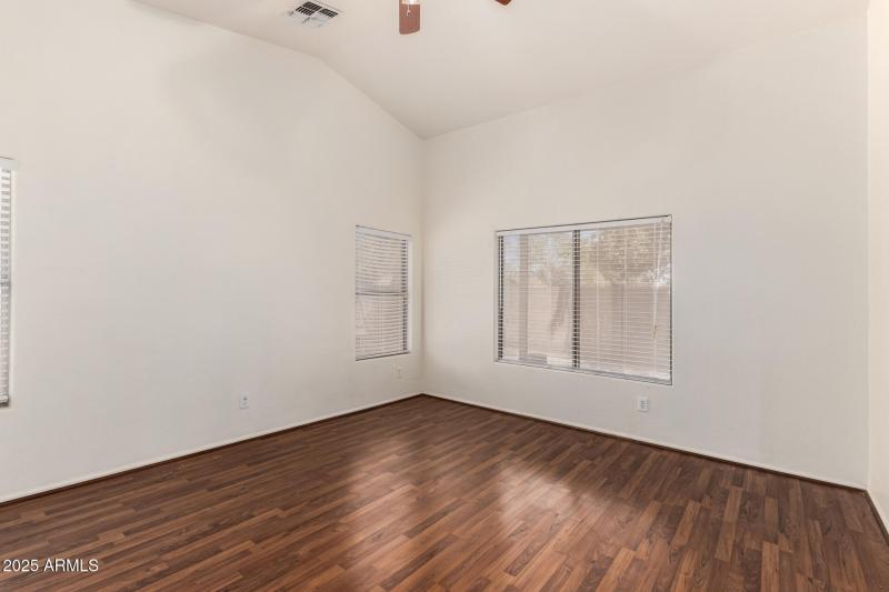 14 - Desert Fairways