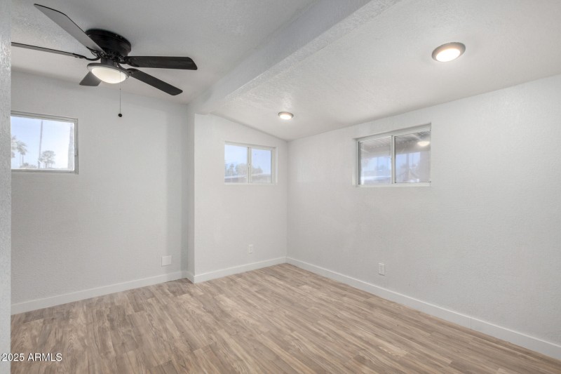 18 Dunlap